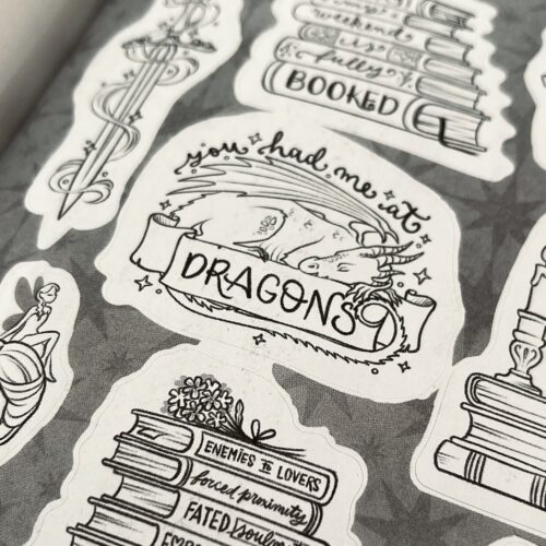 coloring stickers_romantasy: a reading journal